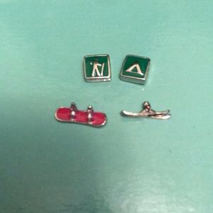 outdoor charms set of 4